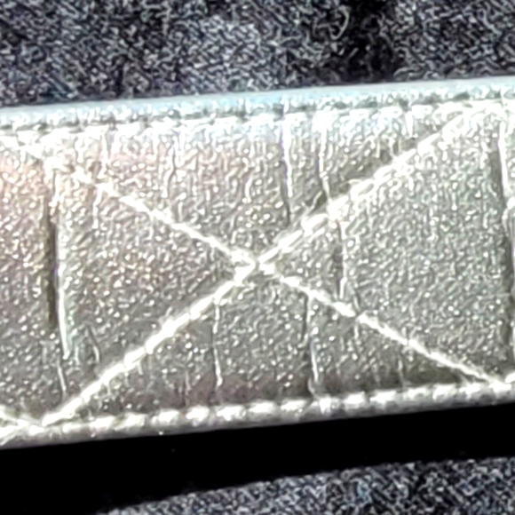 VINTAGE Comeco Silver Belt with Gold Quilted Buclke M/L perfect for the holidays - Picture 2 of 4